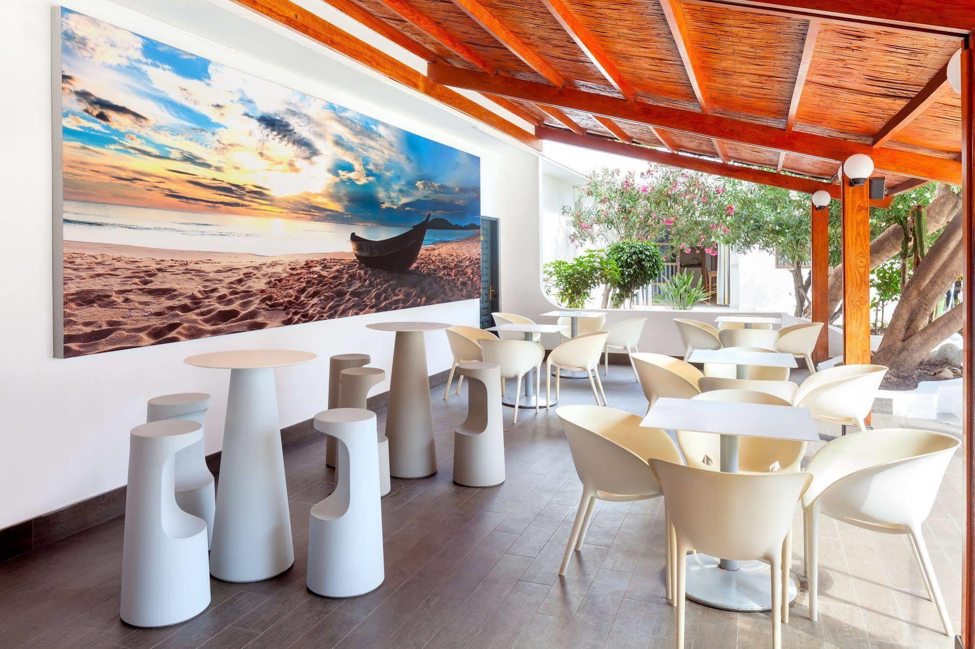 Aguamar Apartamentos, Los Cristianos Downtown Екстериор снимка